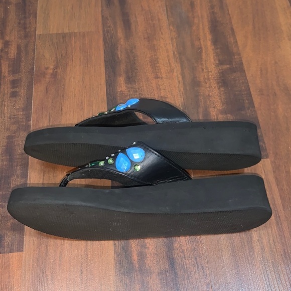 Black Bejeweled Small Wedge Flip Flop Size 10 - Picture 7 of 11